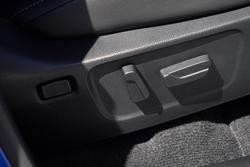 2025 Isuzu
MU-X LS-T