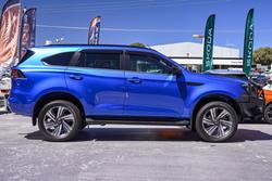 2025 Isuzu
MU-X LS-T