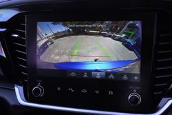 2025 Isuzu
MU-X LS-T