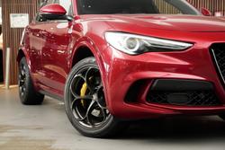 2019 Alfa Romeo Stelvio Quadrifoglio
