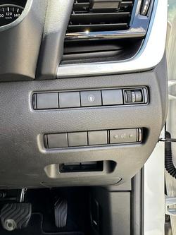 2023 Nissan X-TRAIL ST