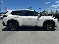 2023 Nissan X-TRAIL ST