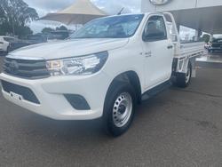 2019 Toyota Hilux 4x4 Hilux 4x4 SR 2.8L T Diesel Automatic Single Cab C/C 1Y40620 004