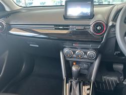 2025 Mazda 2 G15 Evolve