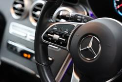 2019 MERCEDES-BENZ
GLC 300 4MATIC