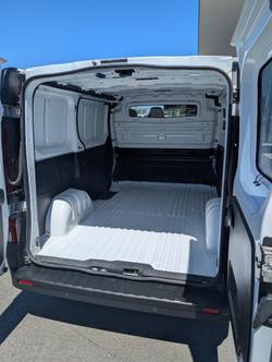 2023 RENAULT TRAFIC SWB PRO