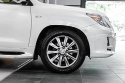 2011 Lexus LX570 Sports Luxury 5.7 L Petrol Automatic Wagon