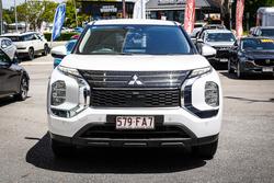 2022 MITSUBISHI OUTLANDER ES 5 SEAT (AWD)