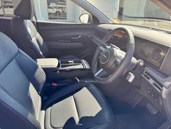 2026 HYUNDAI NX4 TUCSON HEV