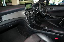 2016 Mercedes-Benz
GLA-Class GLA180