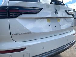 2025 Mitsubishi ZM2P46 ZM Outlander ASPIRE 2.5L CVT 2WD 7ST WHITE DIAMOND