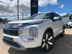 2025 Mitsubishi ZM2P46 ZM Outlander ASPIRE 2.5L CVT 2WD 7ST WHITE DIAMOND