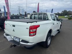 2017 Mitsubishi Triton GLX