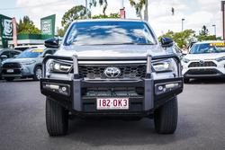 2025 Toyota HILUX SR5