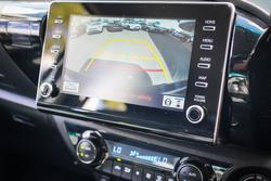 2025 Toyota HILUX SR5