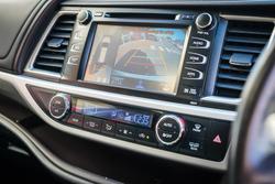 2019 Toyota
Kluger 4x2 GRANDE