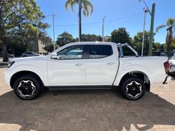 2025 Nissan Navara ST-X