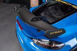 2023 Porsche 718 Cayman GT4 RS
