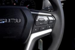 2023 Isuzu
                D-MAX SX