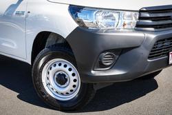 2025 Toyota HILUX Workmate