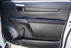 2025 Toyota HILUX Workmate