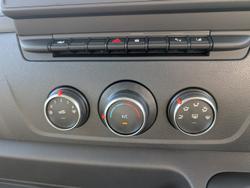 2024 RENAULT MASTER LWB