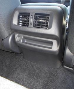 2025 Nissan Navara ST