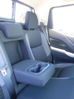 2025 Nissan Navara ST