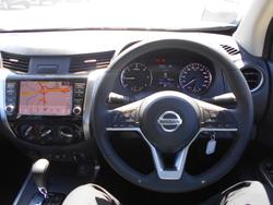2025 Nissan Navara ST