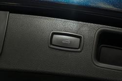 2019 Porsche
Macan