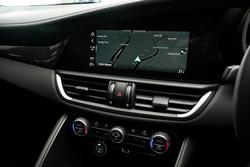 2022 Alfa Romeo Giulia Quadrifoglio