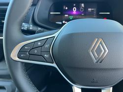 2026 Renault Trafic MY26 SWB Premium