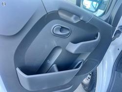 2024 Renault Master Pro 110kW