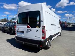 2024 Renault Master Pro 110kW
