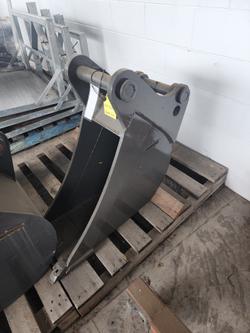 GARDNER ENGINEERING 300mm GP Bucket