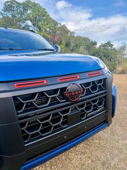 2025 NISSAN NAVARA ST-X