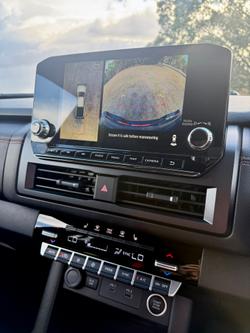 2025 NISSAN NAVARA ST-X