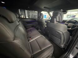 2025 Hyundai
Santa Fe Hybrid Calligraphy