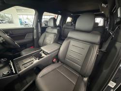 2025 Hyundai
Santa Fe Hybrid Calligraphy