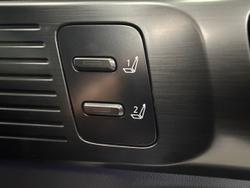 2025 Hyundai
Santa Fe Hybrid Calligraphy