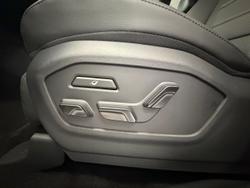 2025 Hyundai
Santa Fe Hybrid Calligraphy