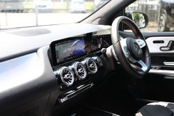 2020 Mercedes-Benz B-Class B180