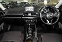 2015 Mazda 3 Maxx