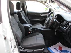 2022 Mazda BT-50 XT TF White