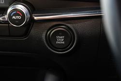 2025 Mazda 3 G20 Evolve
