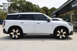 2024 MINI COUNTRYMAN S ALL4 FAVOURED (MHEV)