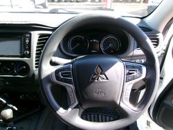 2020 MITSUBISHI
TRITON GLX ADAS (4x4)