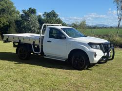 2022 NISSAN NAVARA SL