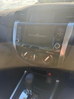 2022 NISSAN NAVARA SL