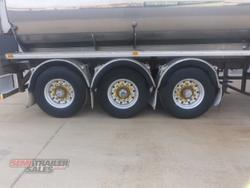 2013 Marshall Lethlean Fuel Tanker B Double Set